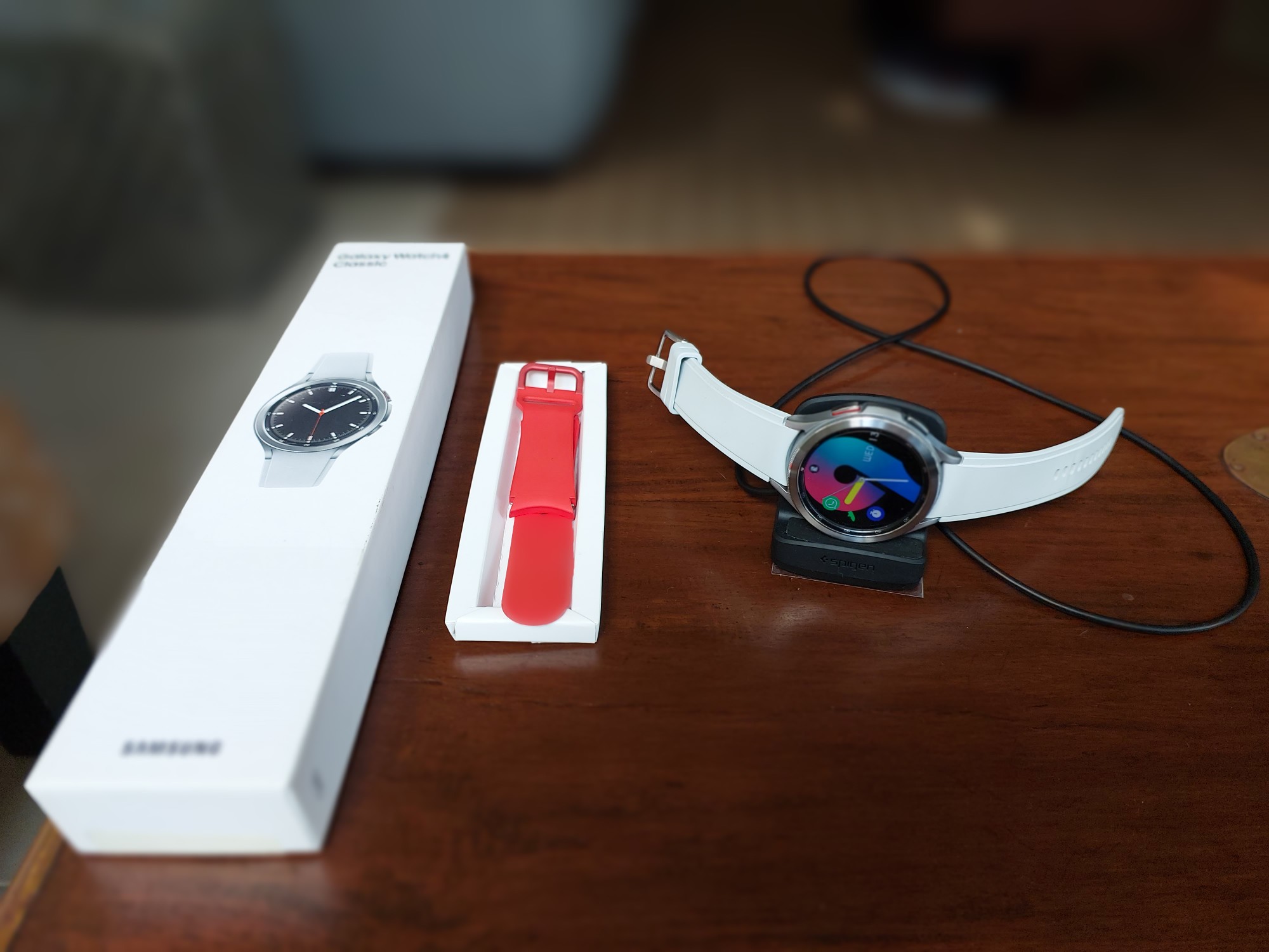 accesorios para electronica - Galaxy Watch 4 Classic 46mm + Spigen S352 Stand 1