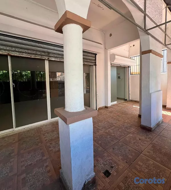 oficinas y locales comerciales - se alquila casa  5