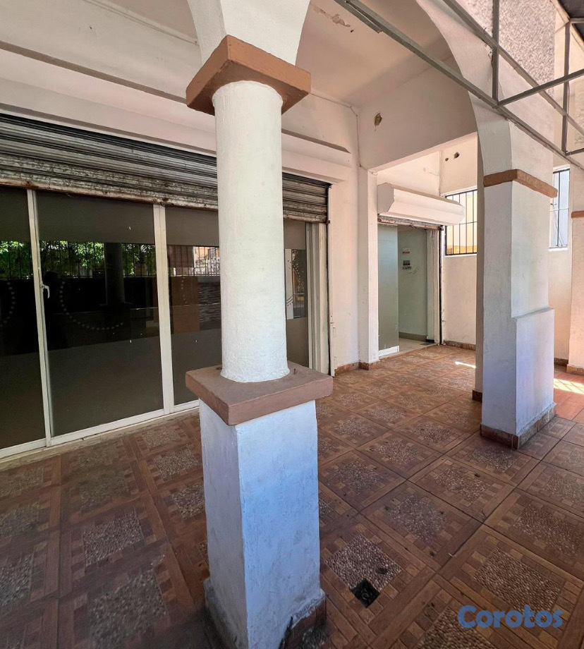 oficinas y locales comerciales - se alquila casa  5