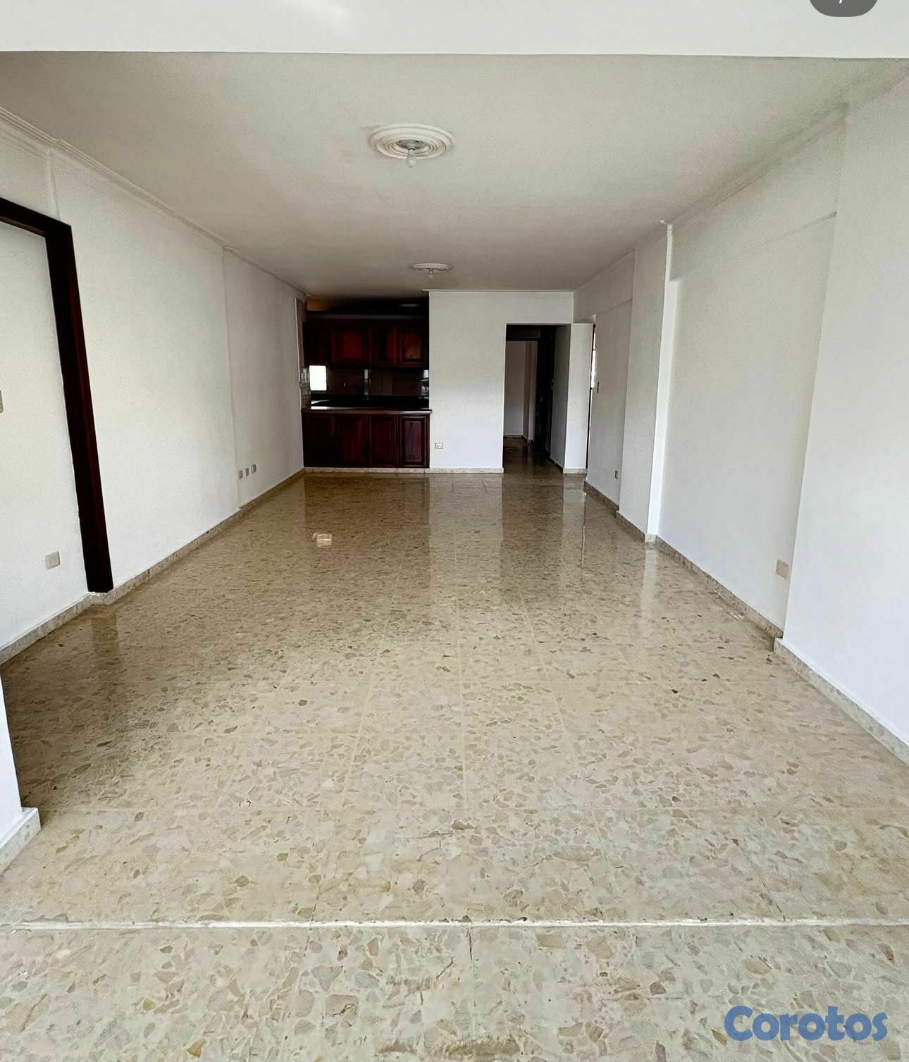apartamentos - Alquilo en 📍Cacicazgo US$950 (no negociable) Mant 6