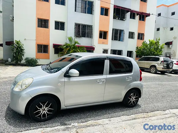 carros - Vendo Toyota Passo 4