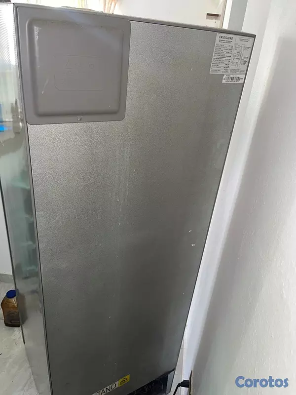 electrodomesticos - ¡Nevera Frigidaire Gris en Venta – Excelente Estado!  10
