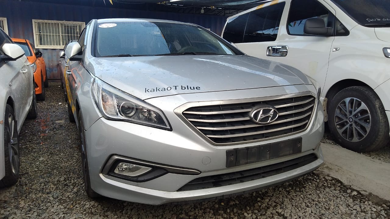 carros - HYUNDAI SONATA NEW RISE 2018 GRIS 0