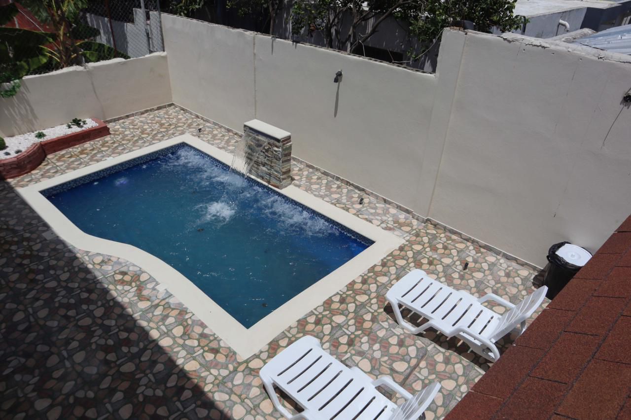 casas - Casa de Venta en Ave. Hispanoamericana  1