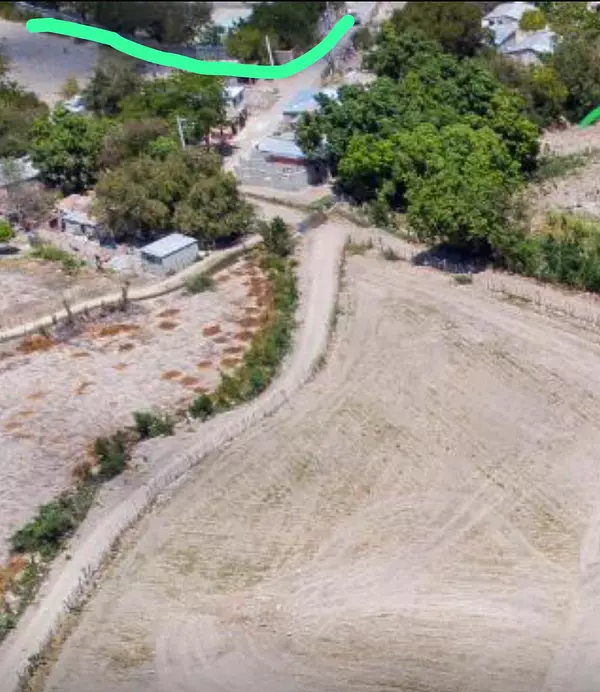 solares y terrenos - Vendo Terreno en Azua  3