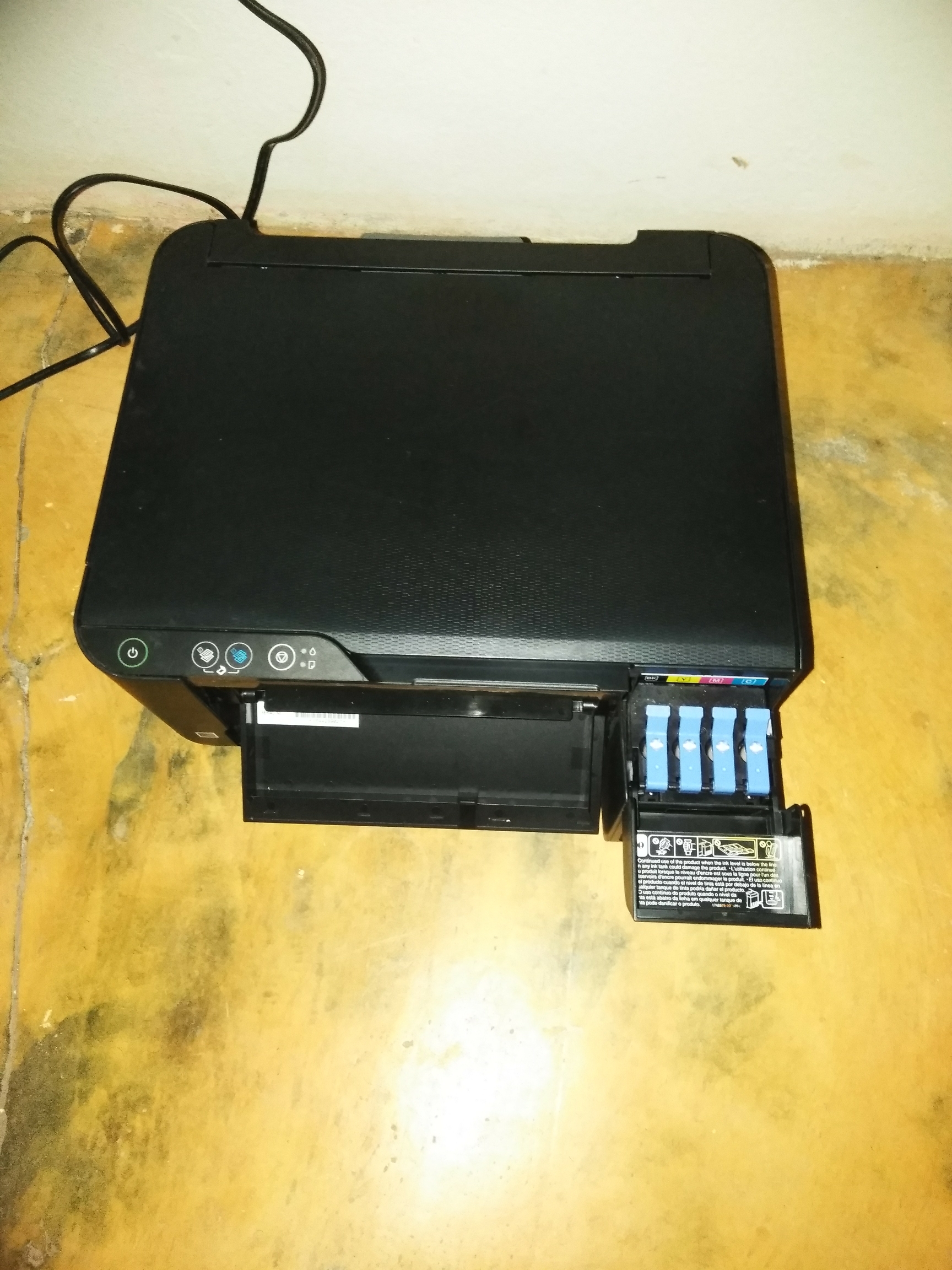 impresoras y scanners - Vendo impresora Epson 3110 en condiciones muy buena con solo 5 meses de uso