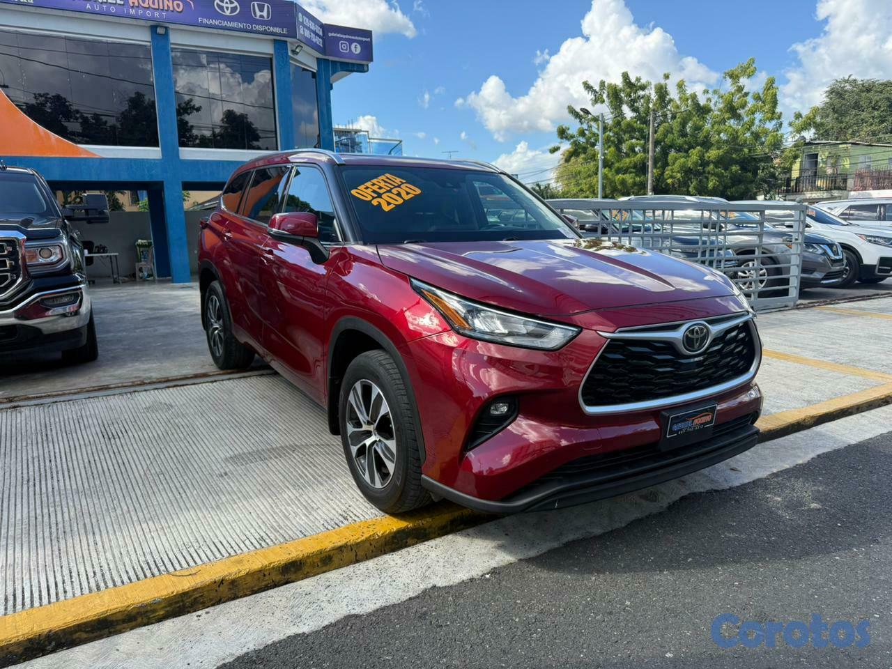 jeepetas y camionetas - Toyota highlander  2020 XLE  8