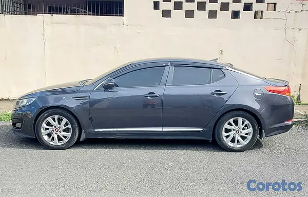 carros - Kia k5 año 2013  5