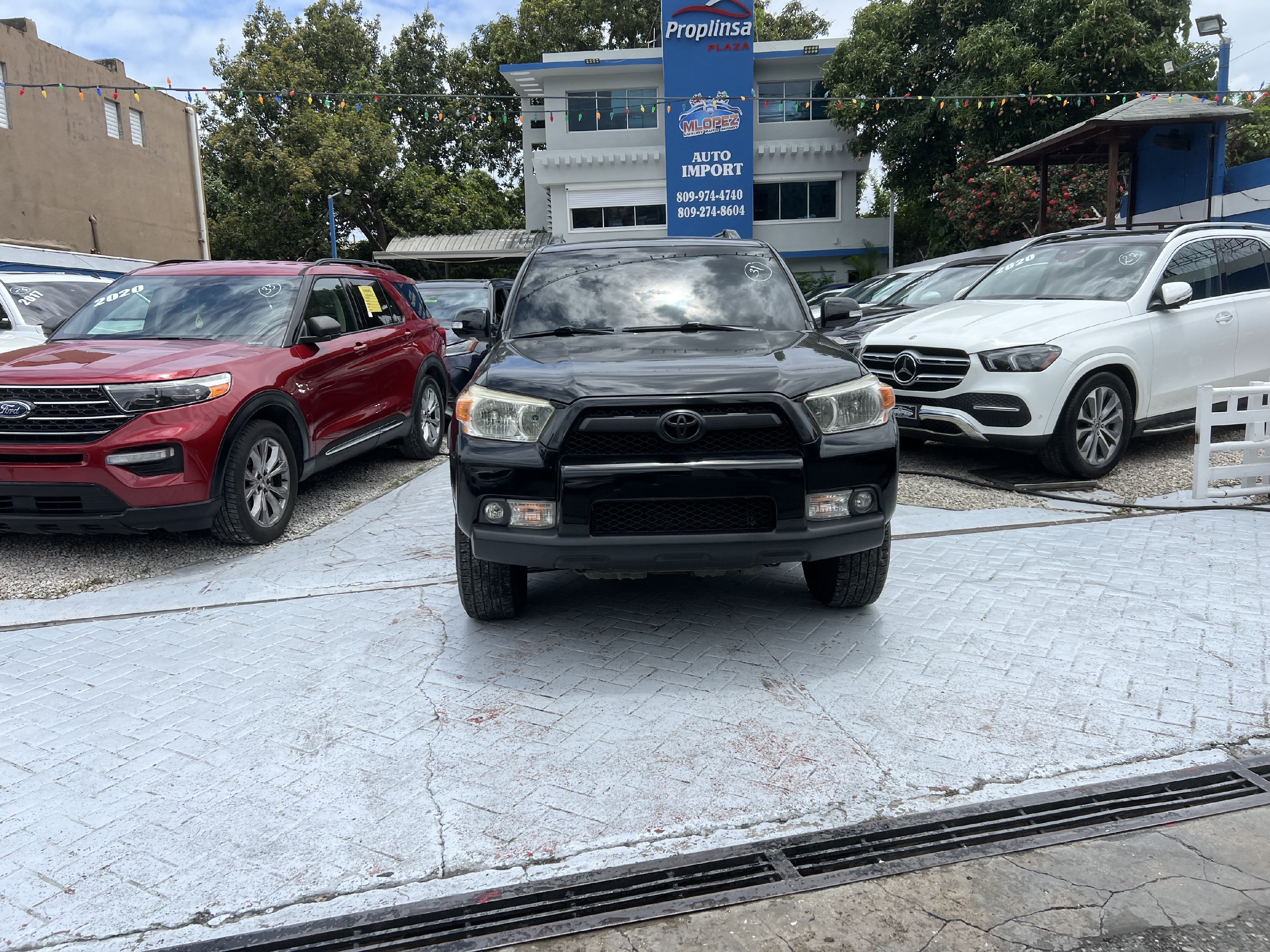 jeepetas y camionetas - Toyota 4Runner 2012 SR5 3 filas  1