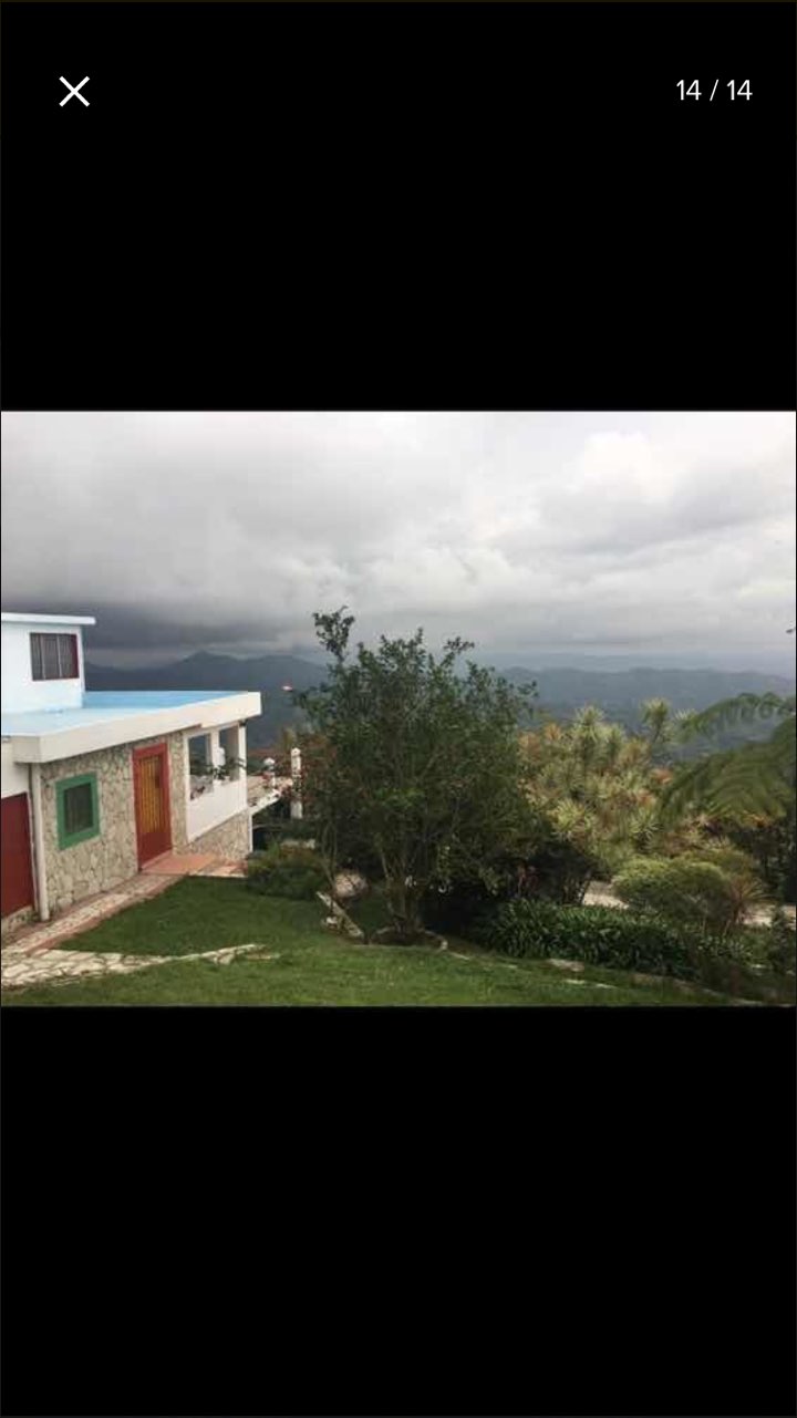 casas vacacionales y villas - Vendo cada de veraneo en la montaña de san Cristibal La colonia 