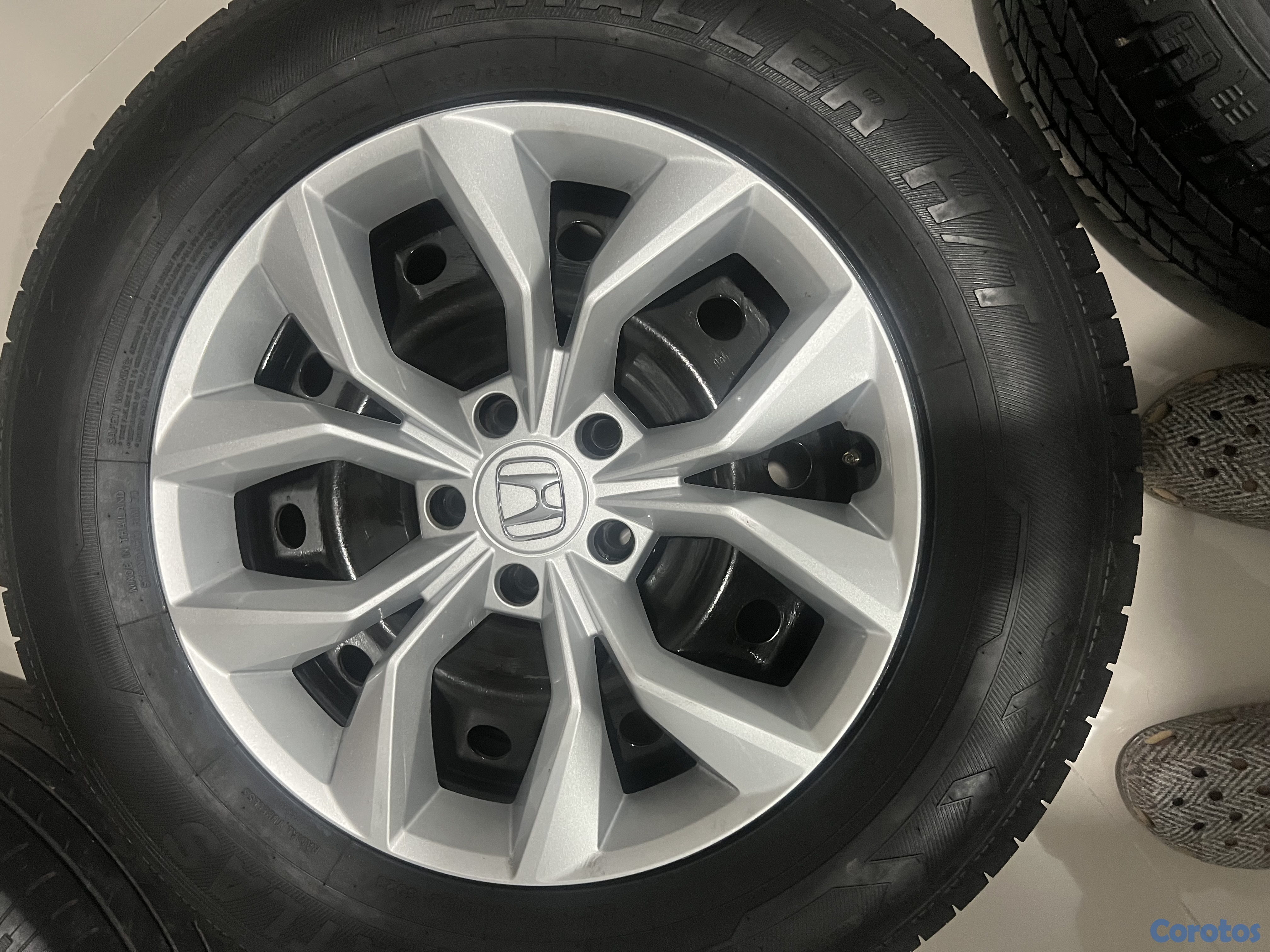 repuestos - Vendo juego de aros (4) de hierro, de 17 pulgadas, 3