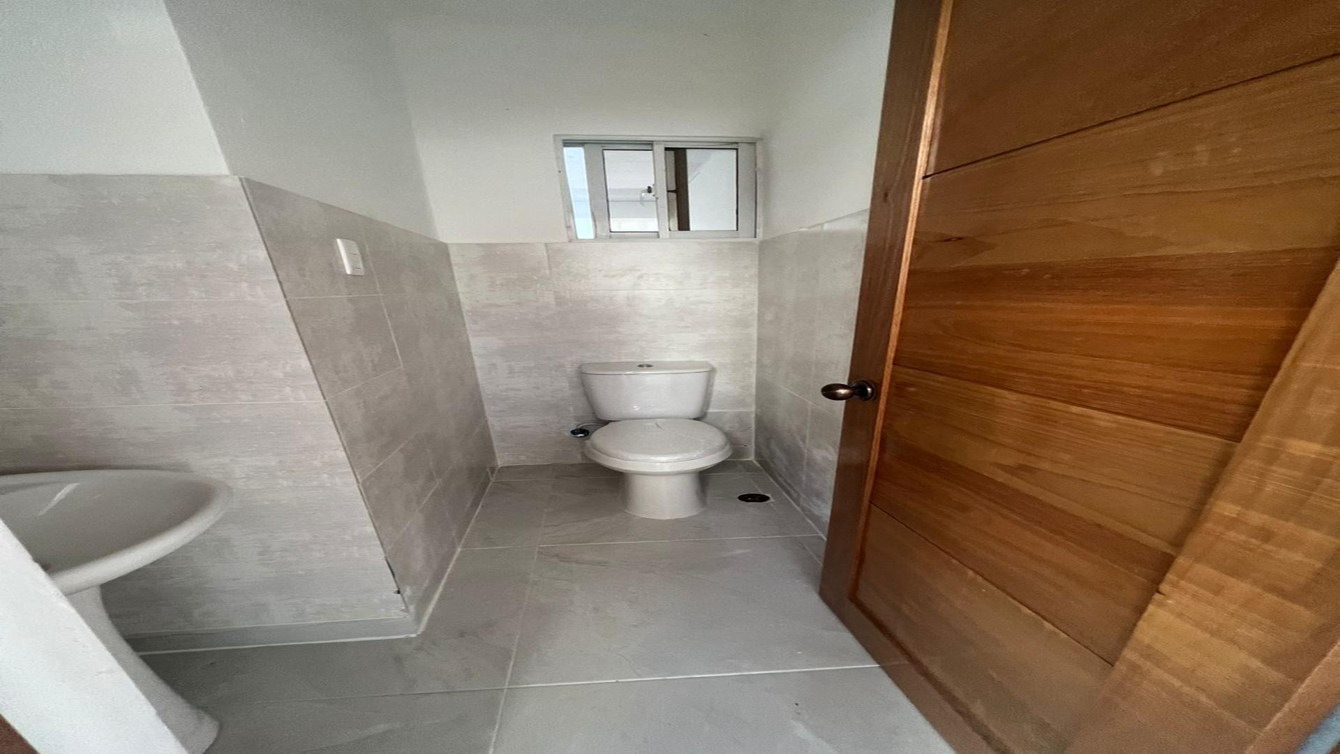 casas - Venta de casa en proyecto cerrado en la autopista de san Isidro prado oriental 8