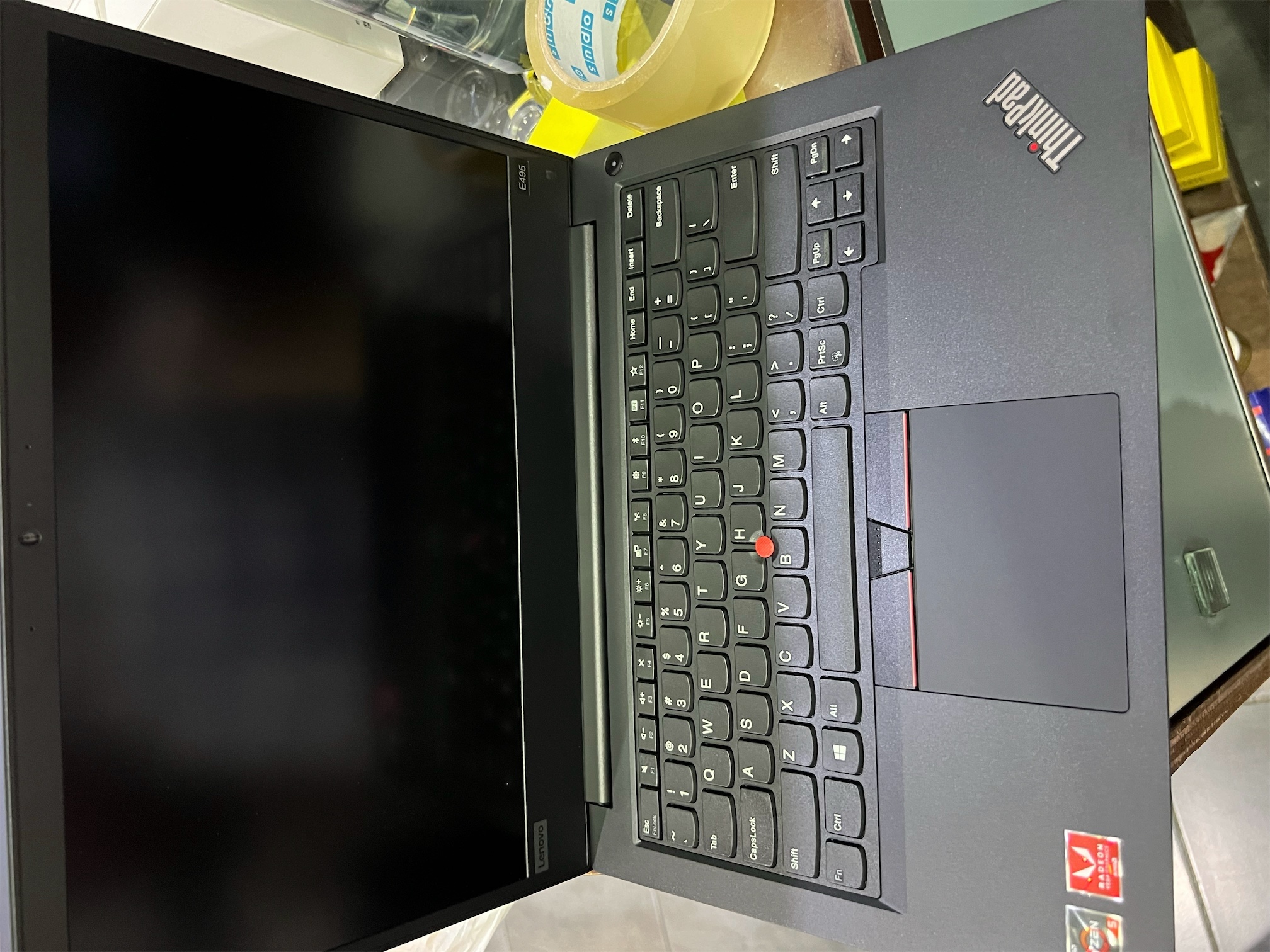 computadoras y laptops - Lenovo ThinkPad E495 - Laptop Full HD de 14 pulgadas. Nueva