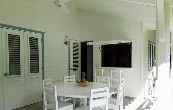 casas - Villa de 3 Habitaciones con piscina próximo a la Playa Ballenas, Las Terrenas 4