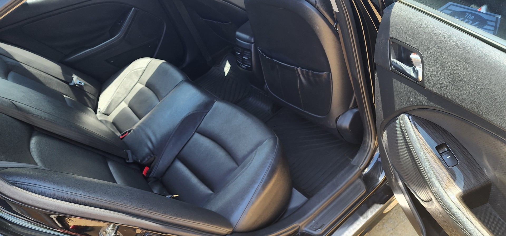 carros - Kia K5 2015 Negro RD$600 mil negociable 6