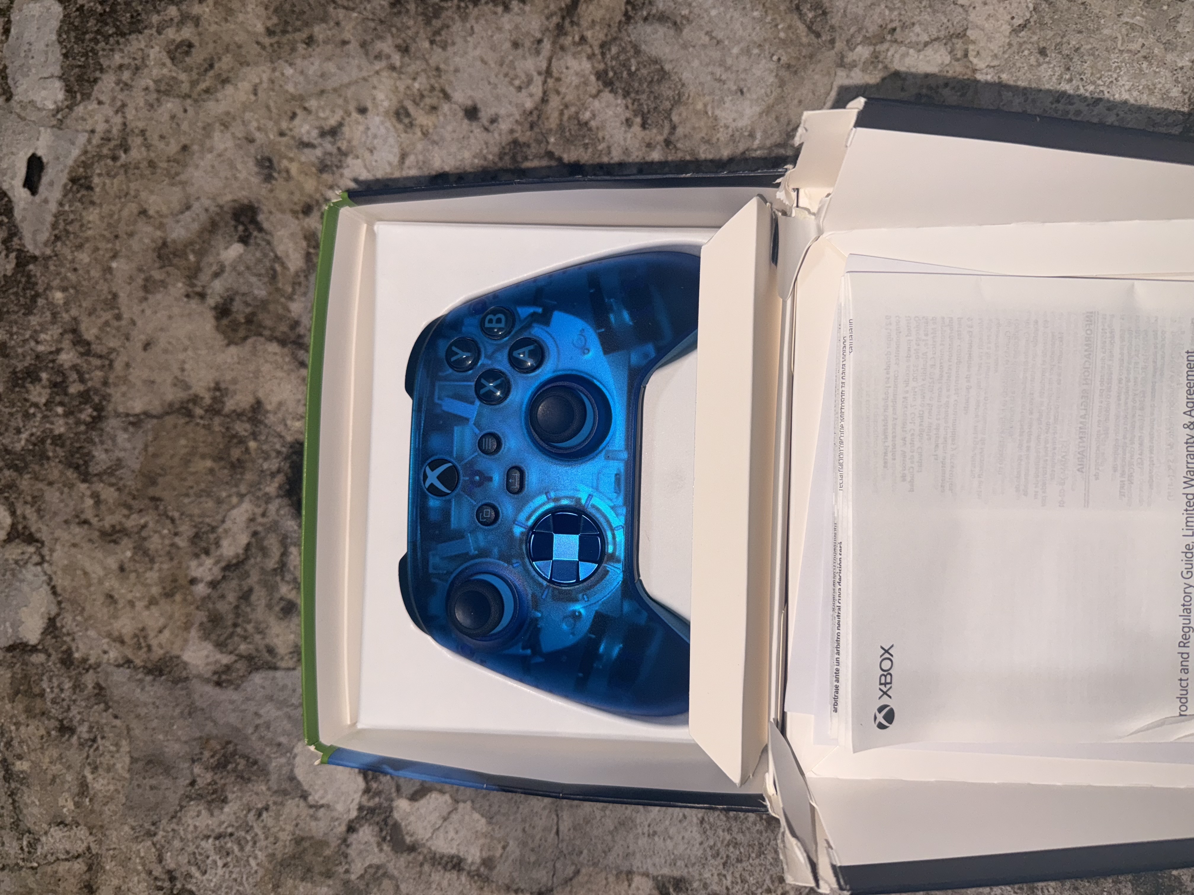 consolas y videojuegos - Control de Xbox series X como nuevo 1