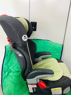 coches y sillas - Silla de carro usada para niños marca Graco por solo RD$2,699.99