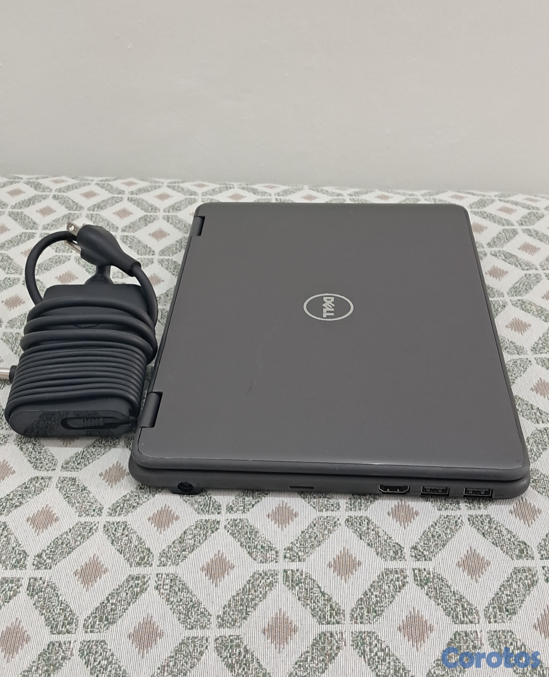computadoras y laptops - Laptop Dell Touch 3189 Pentium 8GB 128GB M2 SSD 2