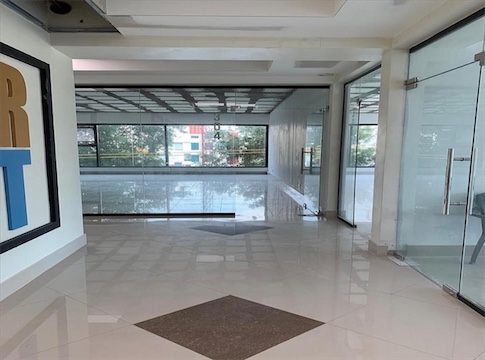 oficinas y locales comerciales - Locales en alquiler y venta 3