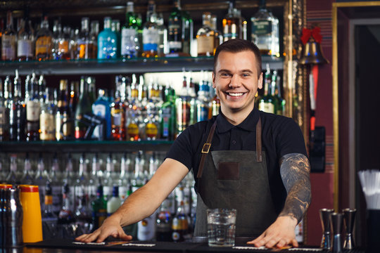 empleos disponibles - BARTENDER 0