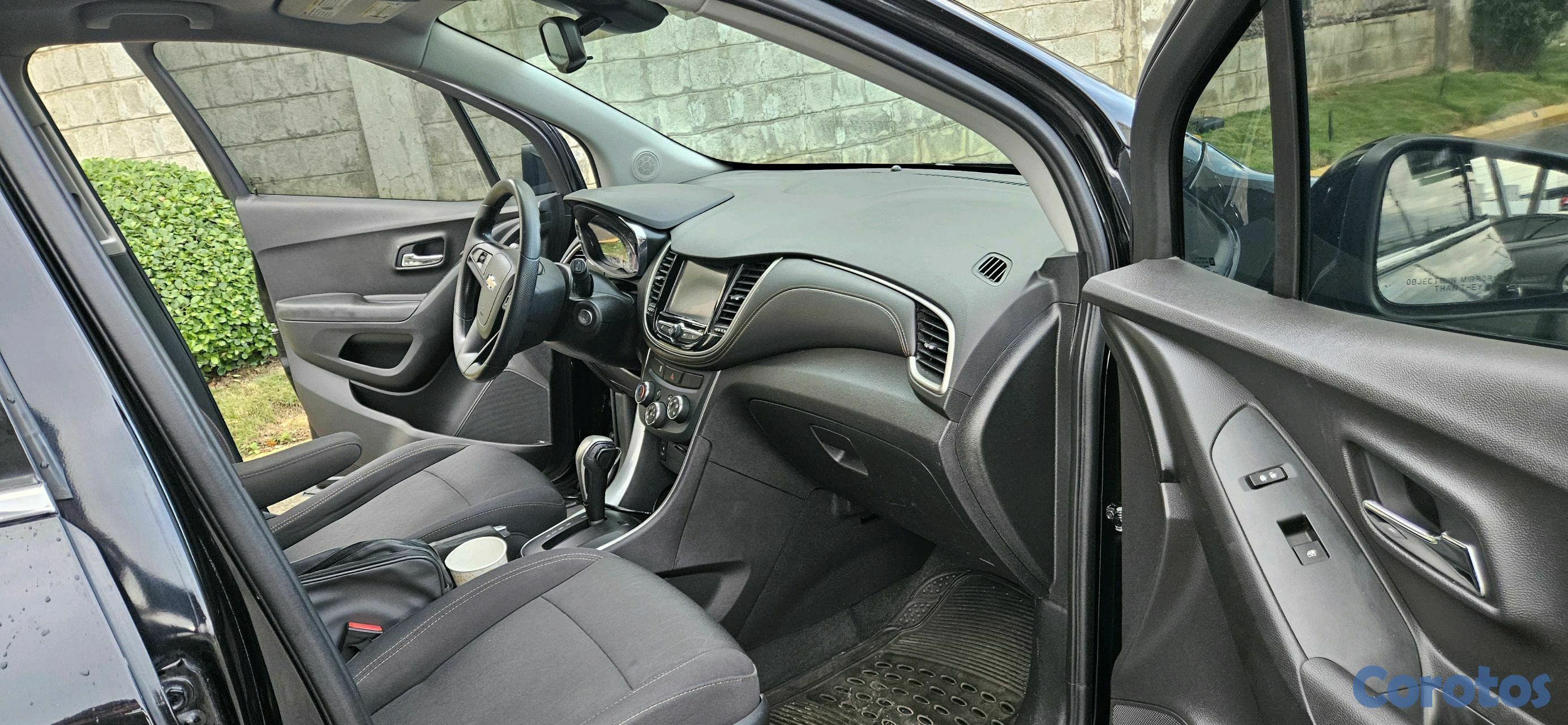 jeepetas y camionetas - chevrolet trax 2017 6