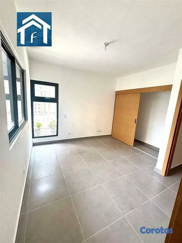 apartamentos - En Alquiler Apartamento Vacio en Murles malecon 6