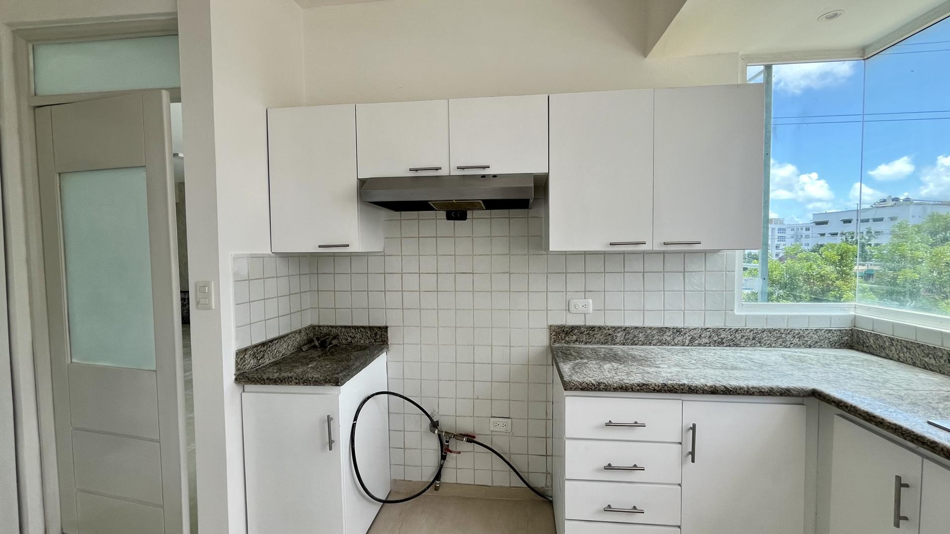 apartamentos - Apartamento en Alquiler en El Vergel, Santo Domingo 5