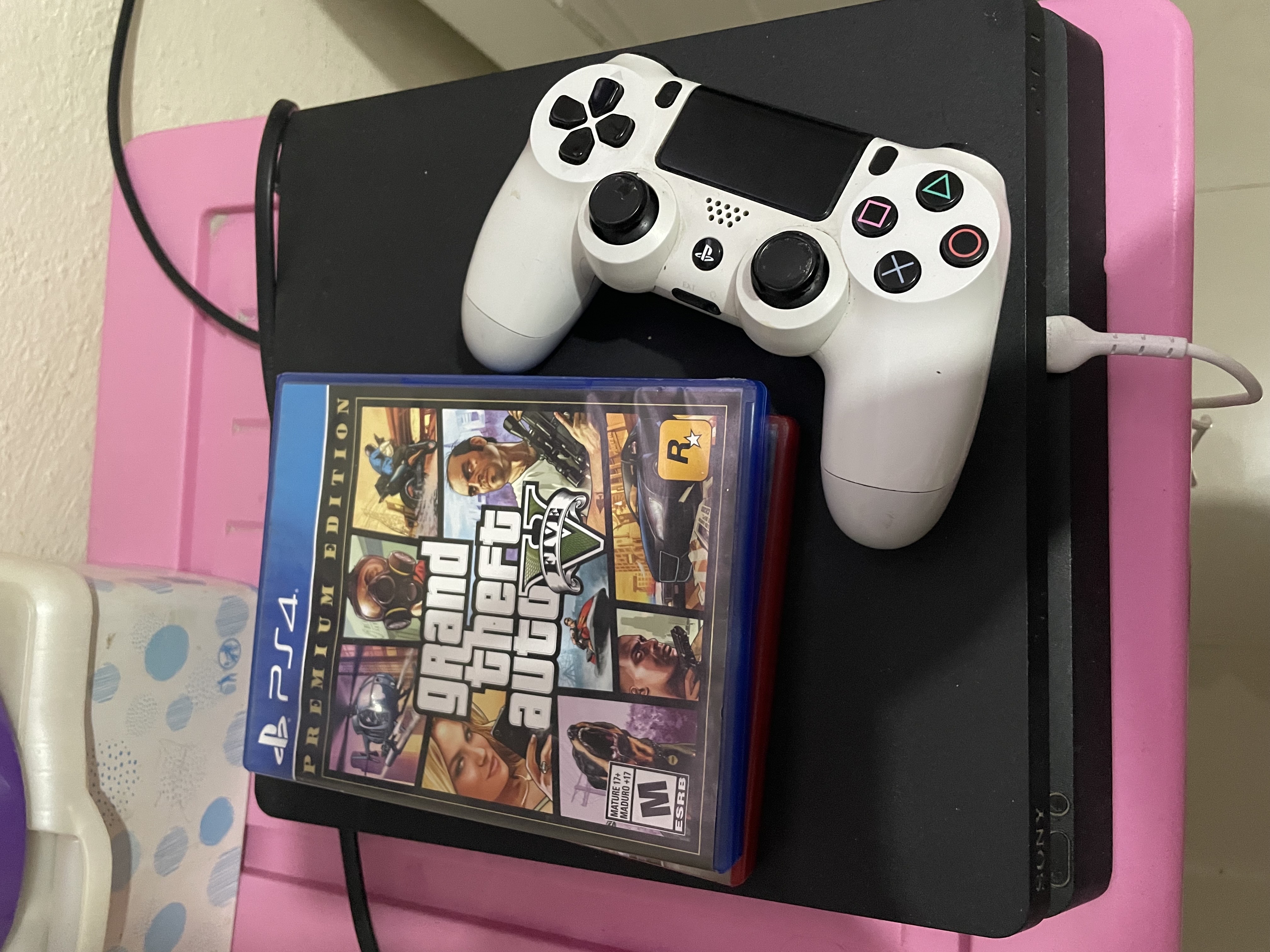 consolas y videojuegos - PS4 Slim 1