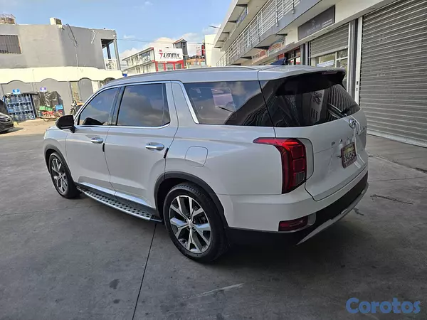 jeepetas y camionetas - HYUNDAI PALISADE 2019 BLANCA GASOLINA 4