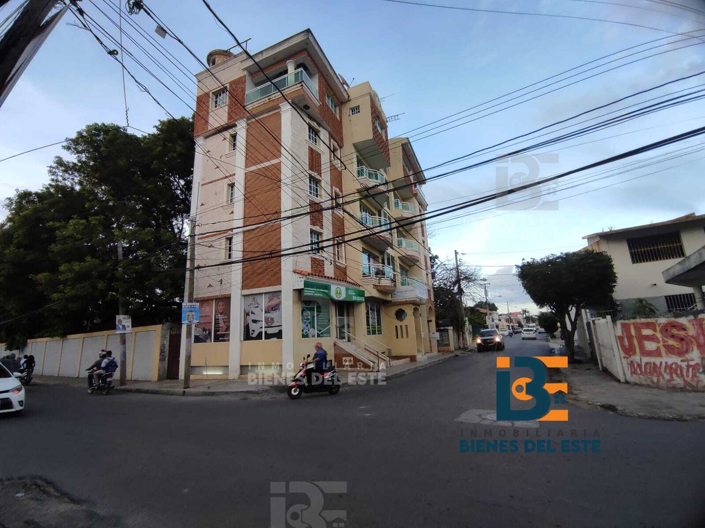 apartamentos - Se Alquila Apartamento de Dos Habitaciones en Villa Velásquez 8