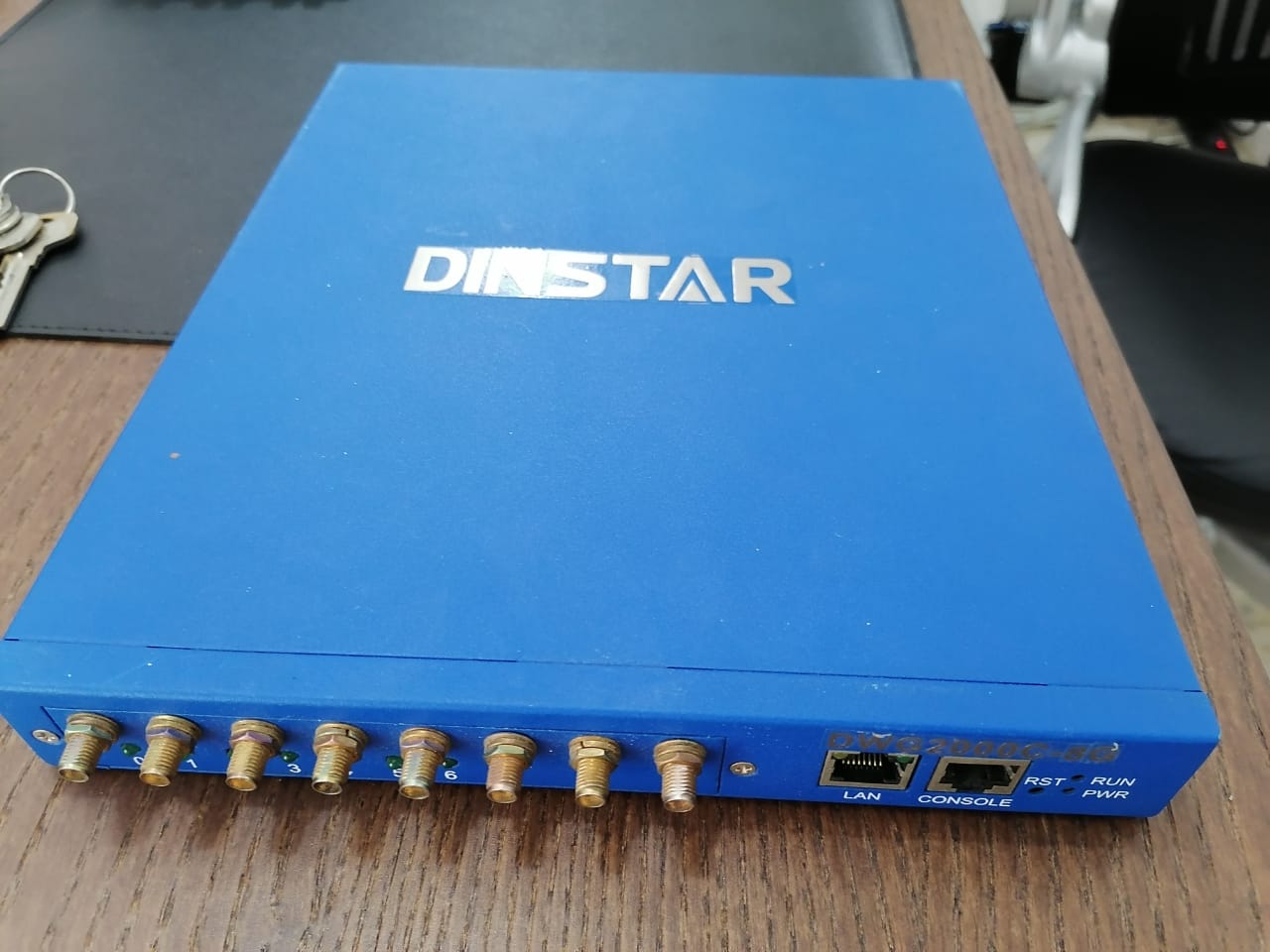 celulares y tabletas - Vendo  Gateway VoIP GoIP Dinstar 8 puertos GSM, antenas nuevas