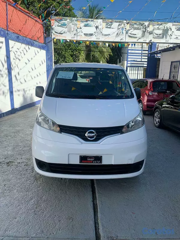 otros vehiculos - NISSAN NV200 VANETTE 2