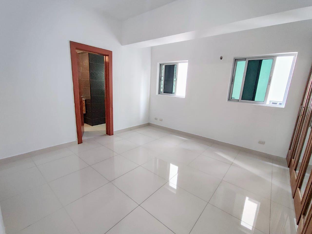 apartamentos - Apartamento en Urbanización Real 8