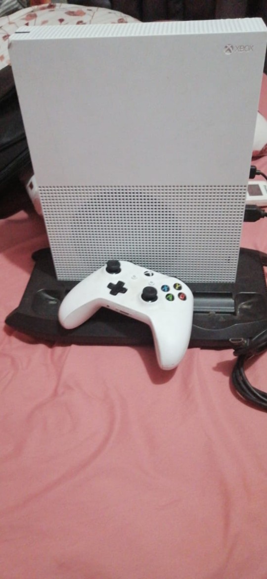 consolas y videojuegos - Xbox one s