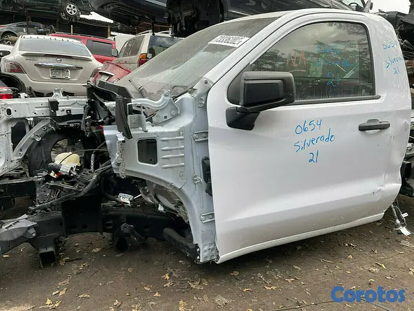 repuestos - Puerta Izquierda Chevrolet Silverado (2019-2022) - Original / Impecable 3