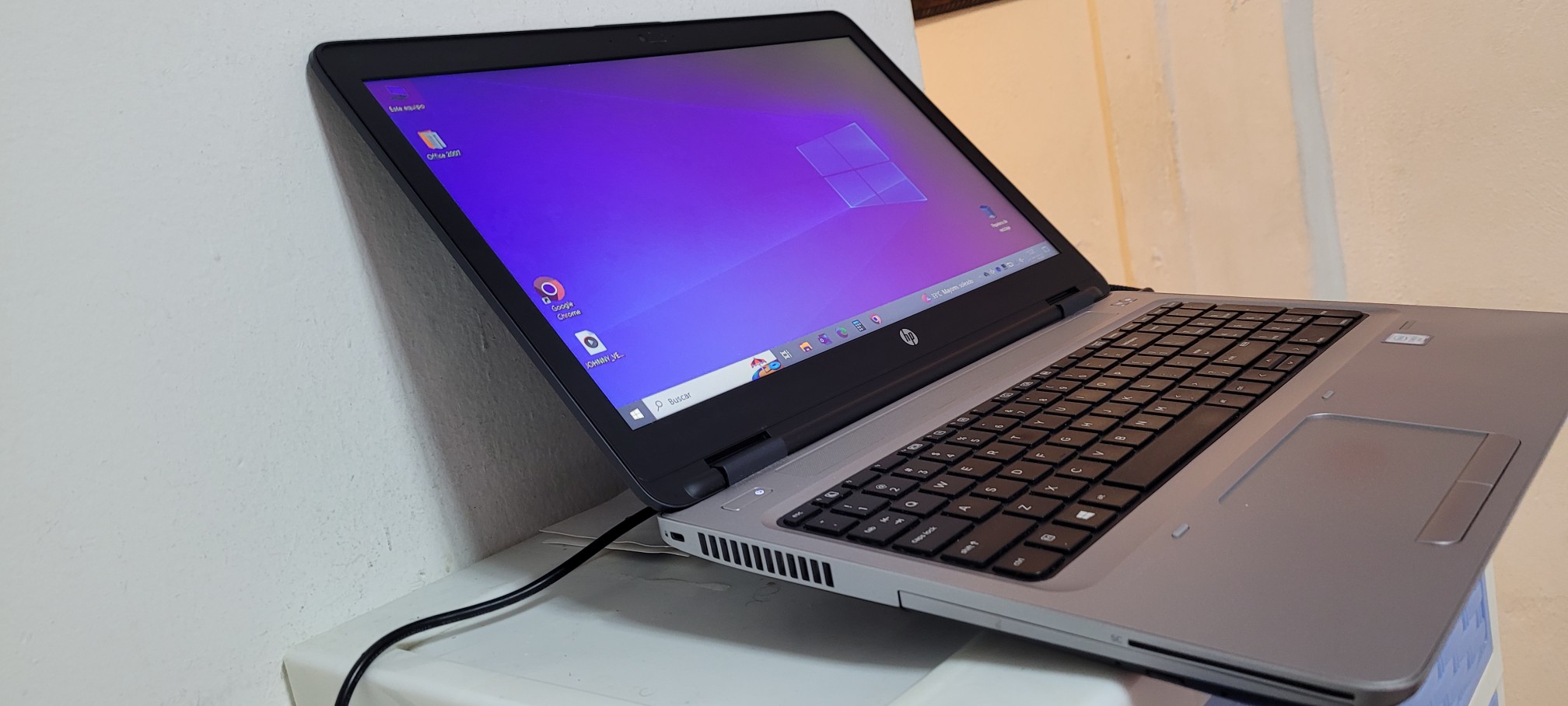 computadoras y laptops - laptop hp G2 17 Pulg Core i5 6ta Gen Ram 8gb ddr4 Disco 256gb SSD  1