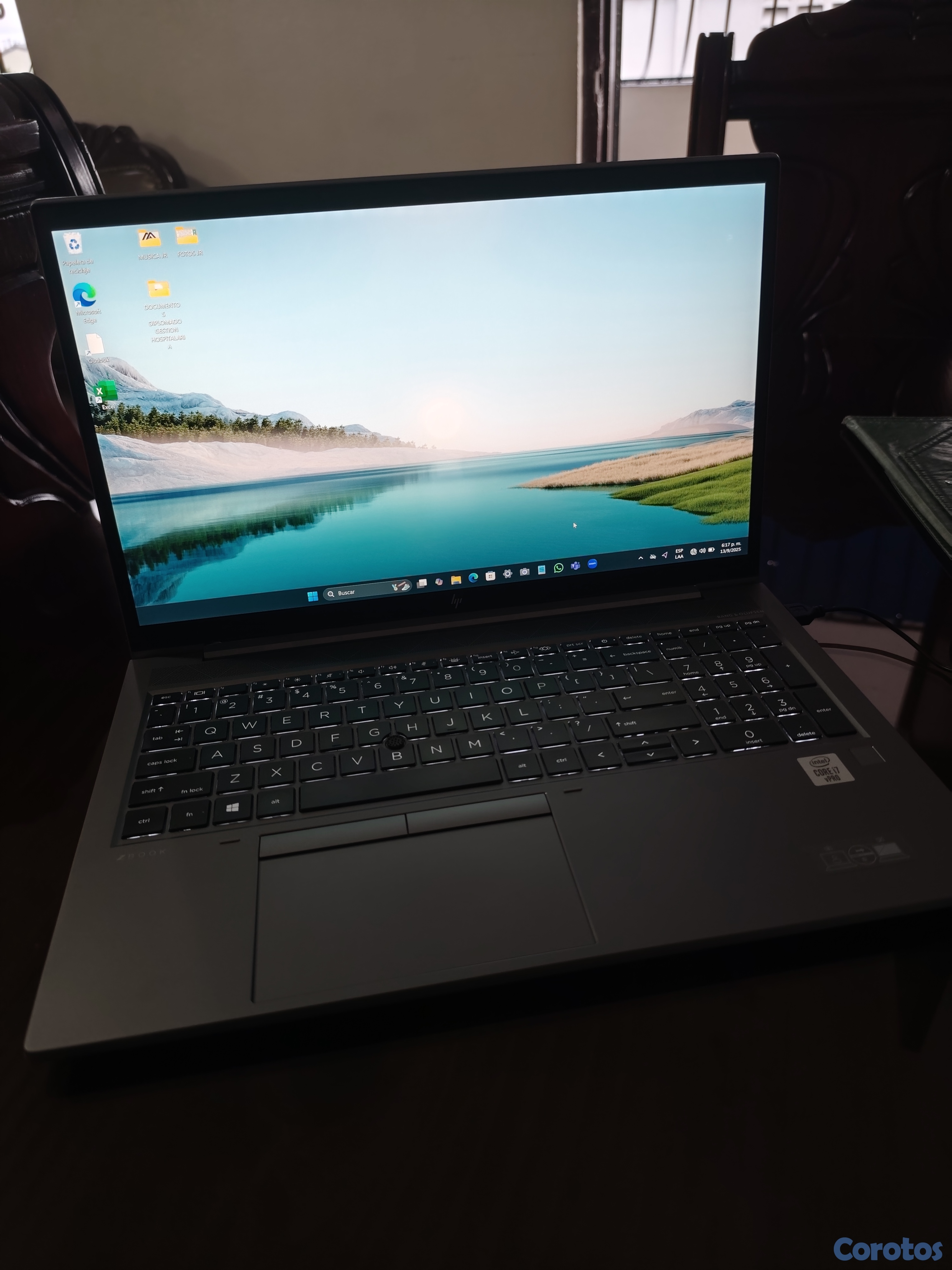 computadoras y laptops - Laptop HP elitebook (15.6) como nueva! DE OPORTUNIDAD!!! EN RD$20,000.00 2