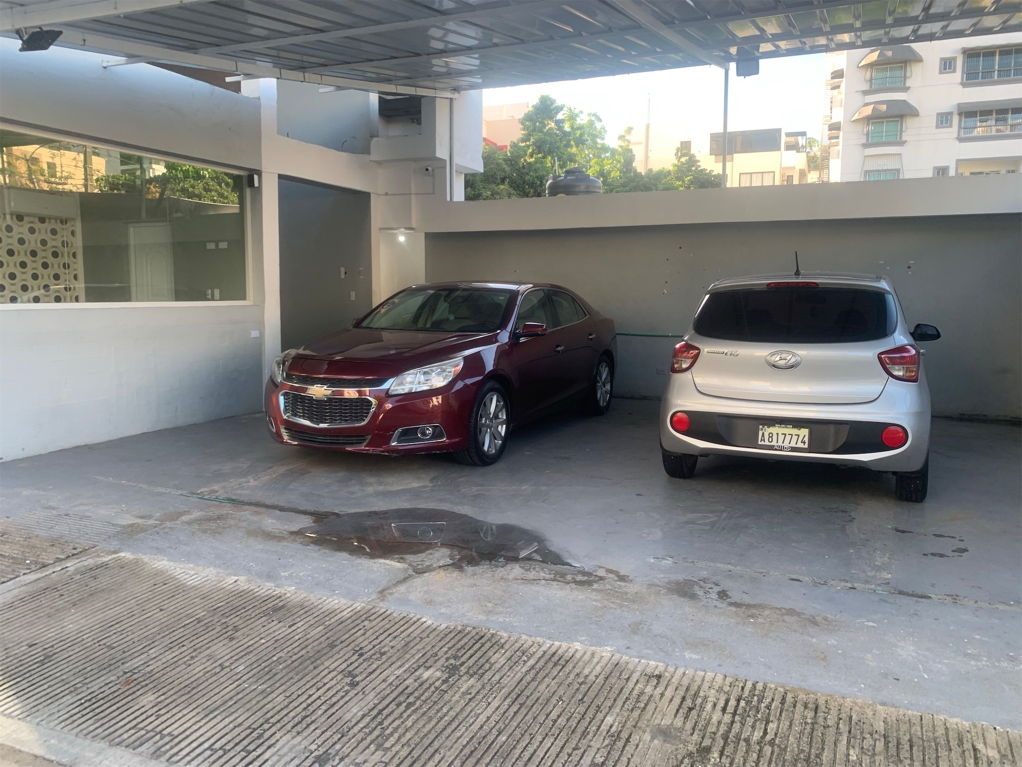 oficinas y locales comerciales - Local en los cacicazgos con terraza 3