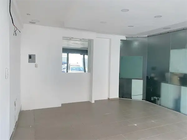 oficinas y locales comerciales - Local comercial en los prados  5