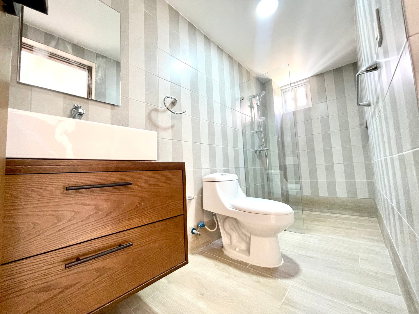 apartamentos - Alquiler de apartamento nuevo en Evaristo Morales 9