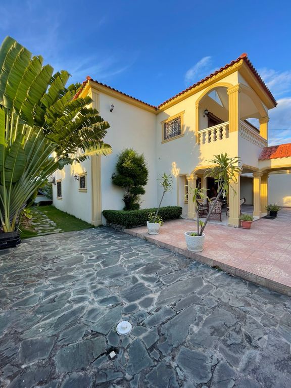 casas - Vendo casa en Santo Domingo este 0