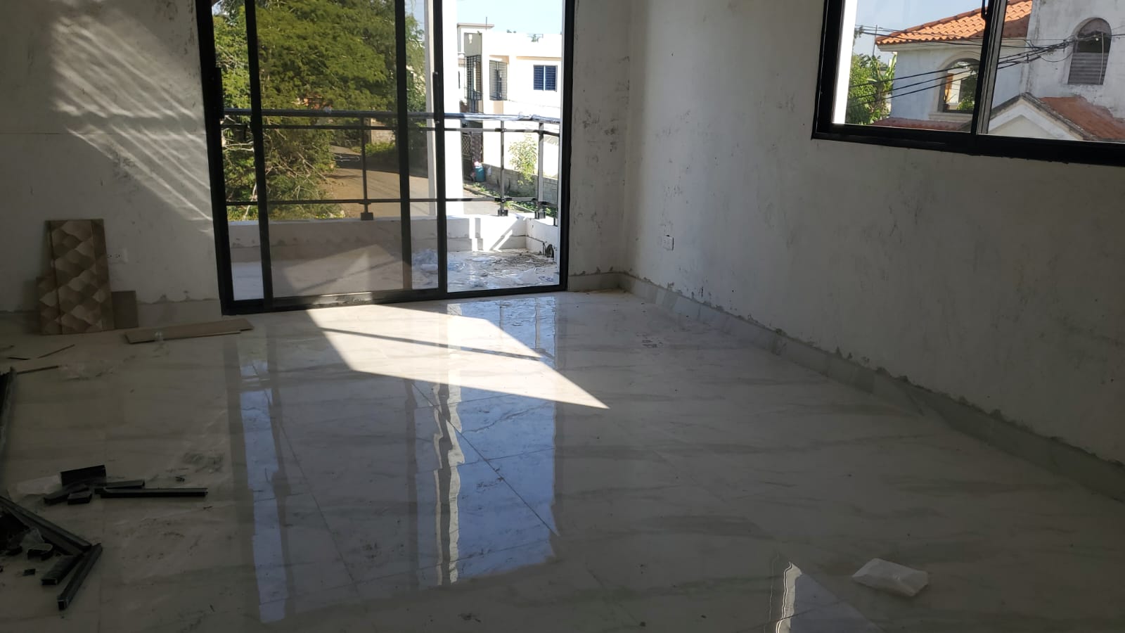 casas - Casa de dos niveles con 4 habitaciones (H.A), B. O 2