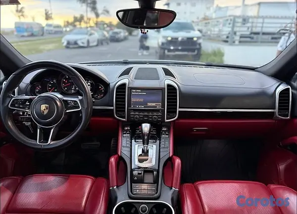 jeepetas y camionetas - Porsche Cayenne Platinium Edition 2016  3