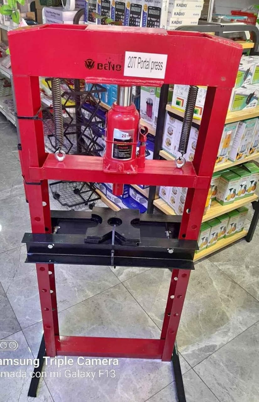 construccion e industrial - Prensa hidraulica de 20 toneladas Marca beno 2