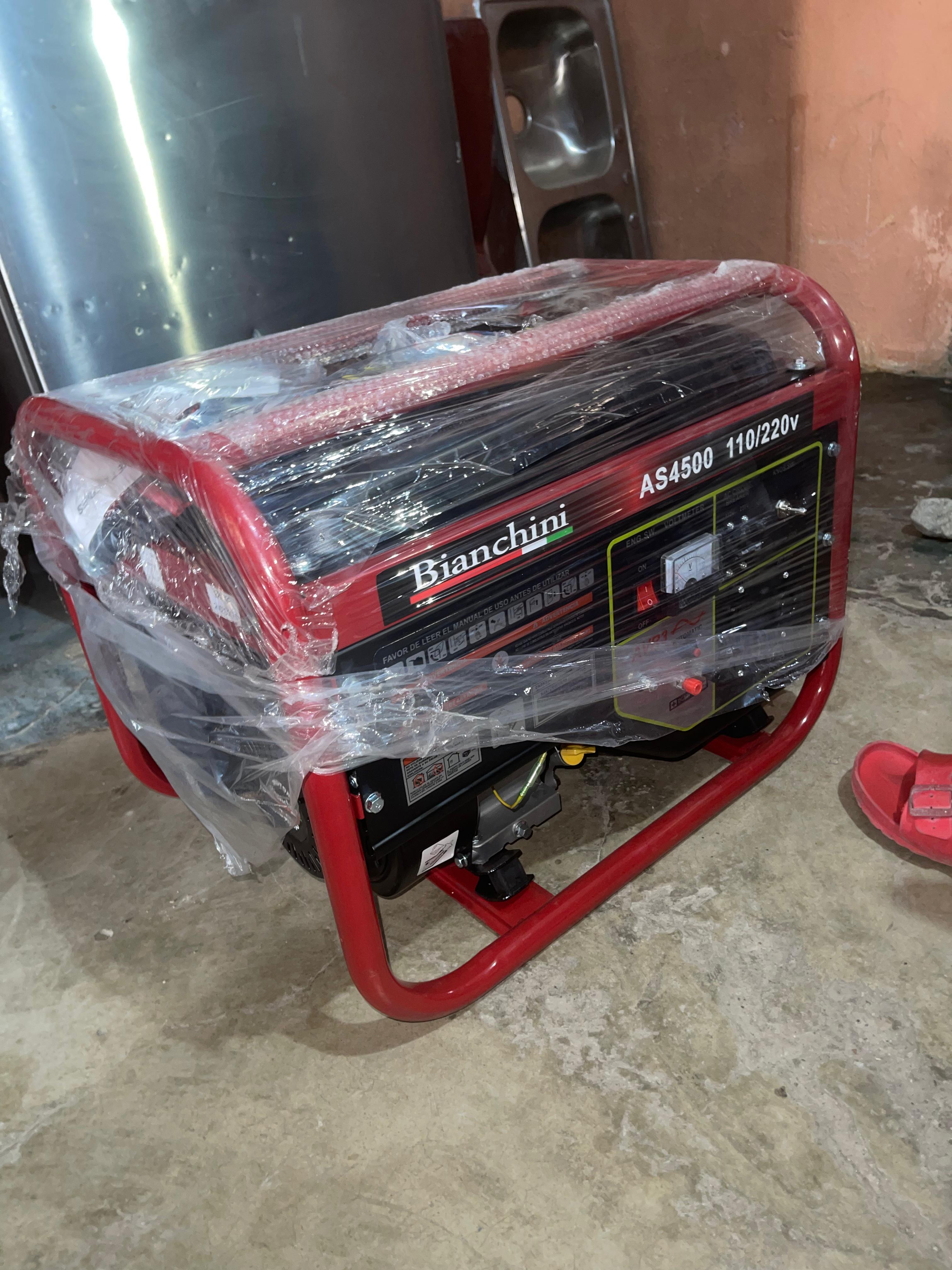 plantas e inversores - plantaeléctricasilenciosa4volt.luz 2020.nueva.año2023de oportunidad. exportada.  1