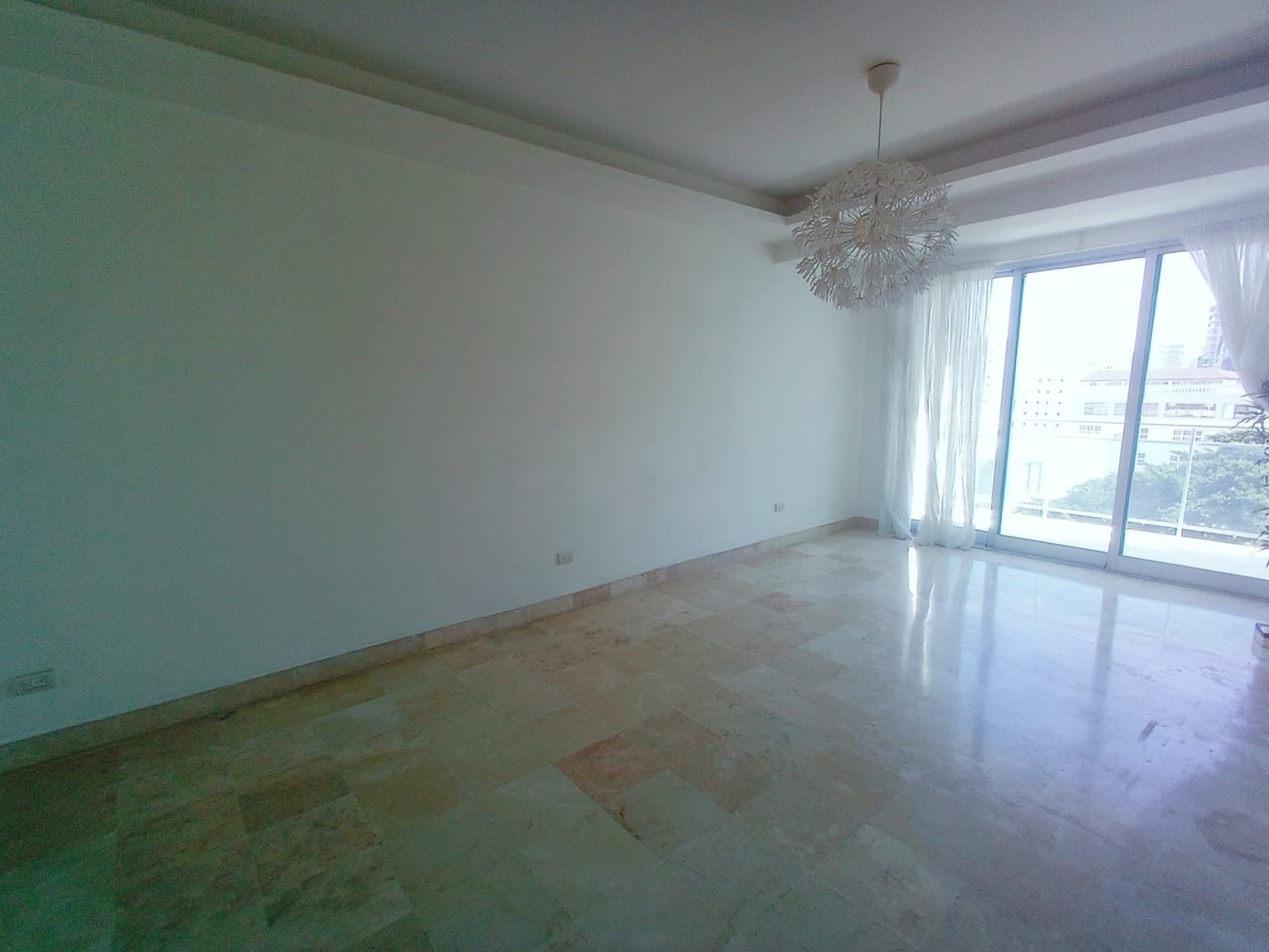 apartamentos - Apartamento en Venta
NACO
USD 160,000.00
Mantenimiento: RD$8,400.00

 6