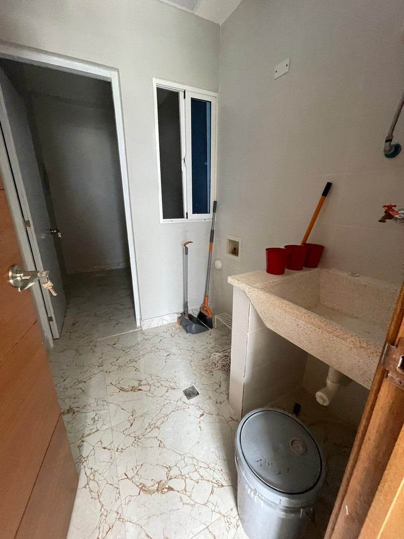 apartamentos - Apartamento en Mirador norte 4to piso 
 6