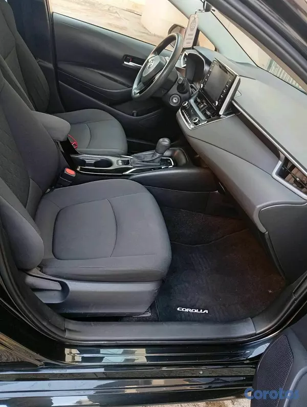 carros - Toyota corolla le 2020 5