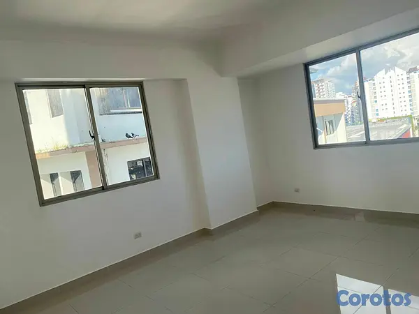 apartamentos - Rento apartamento en Naco sin amueblar torre con ascensor planta  8