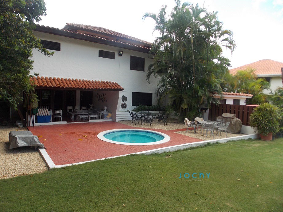 casas vacacionales y villas - Villa en venta Casa De Campo La Romana 3 hab.